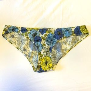 Lisa Marie Fernandez Bikini Botton